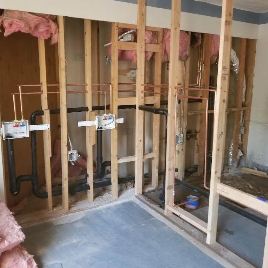 Copper pipe rough-in and plumbing installation in Collierville